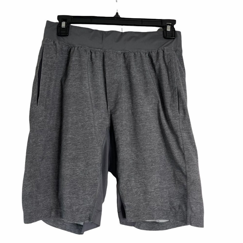 Lululemon Gray Unlined Athletic Shorts Size Small‎